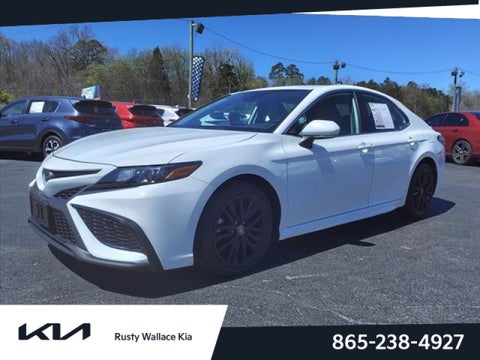 2022 Toyota Camry SE in Knoxville, TN - Rusty Wallace Kia