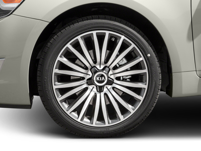 2016 Kia Cadenza Premium
