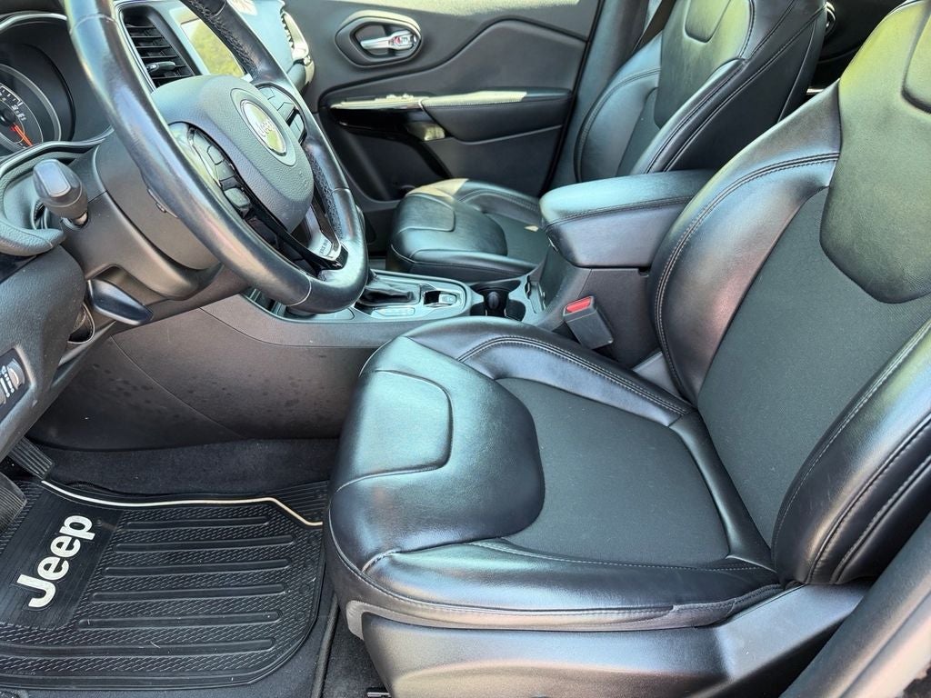 2021 Jeep Cherokee Altitude