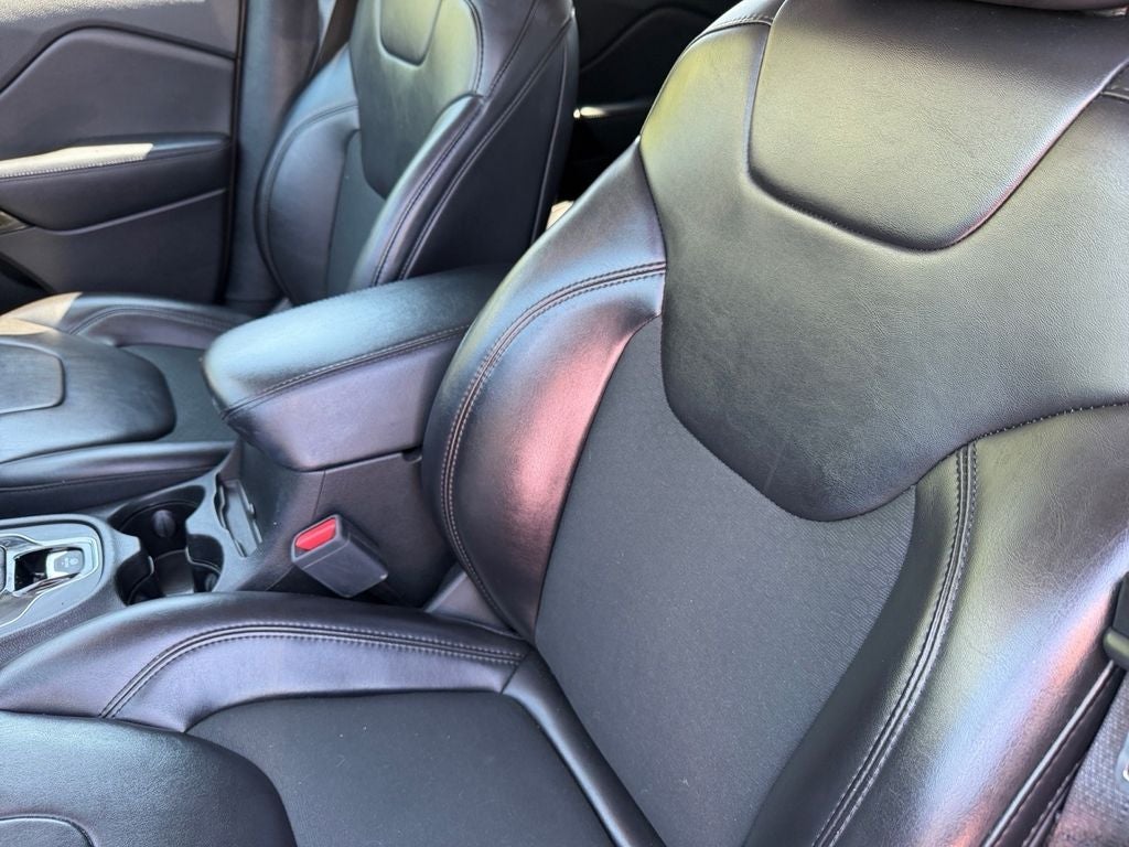 2021 Jeep Cherokee Altitude