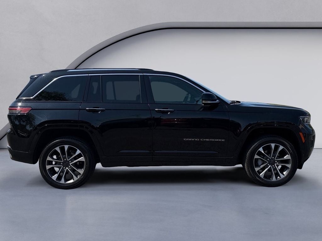 2023 Jeep Grand Cherokee Overland
