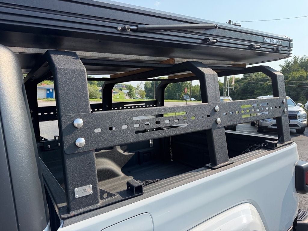 2022 Jeep Gladiator Willys