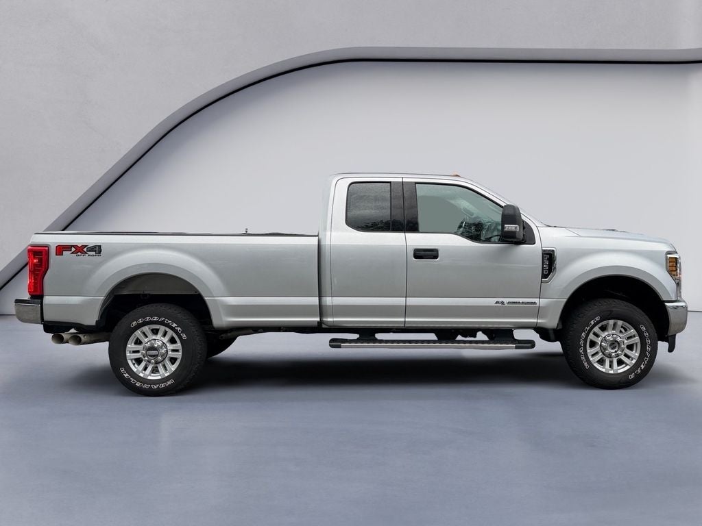 2019 Ford F-350 XLT