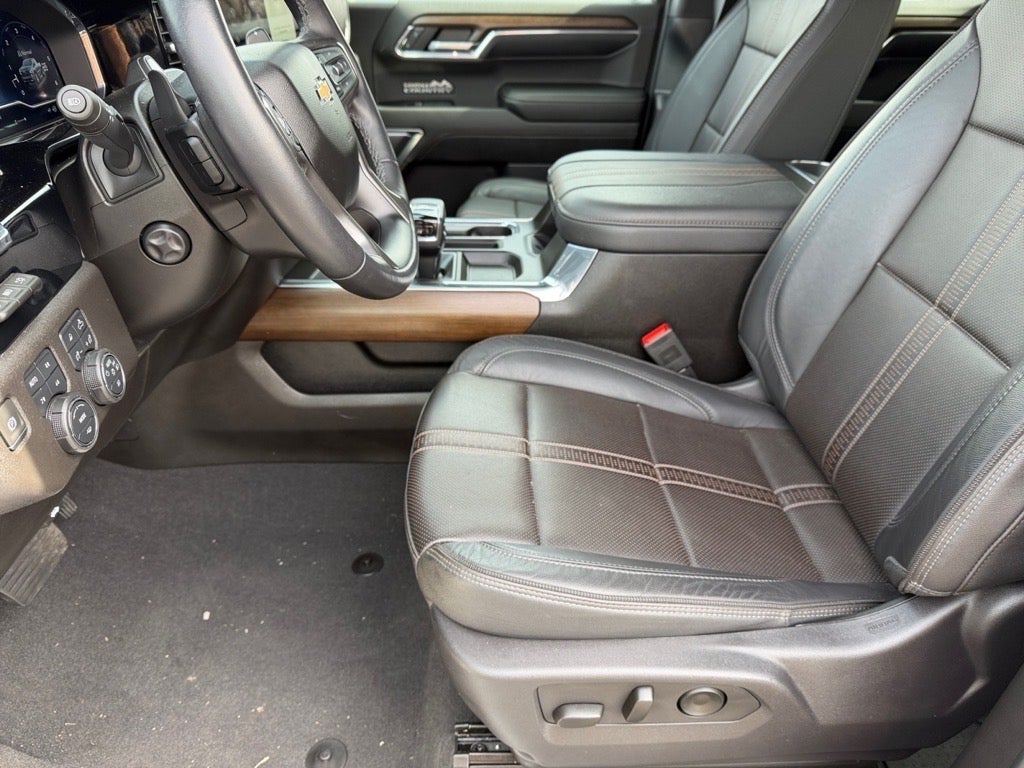 2024 Chevrolet Silverado High Country