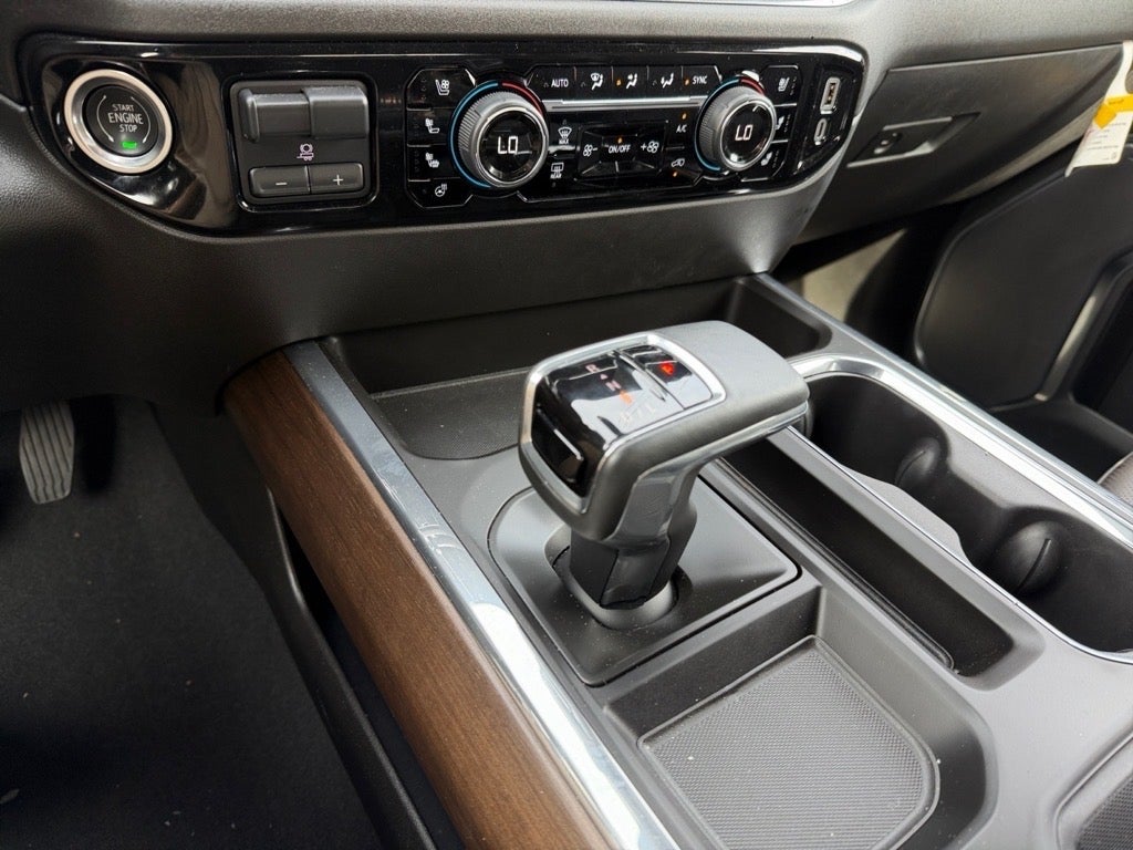 2024 Chevrolet Silverado High Country