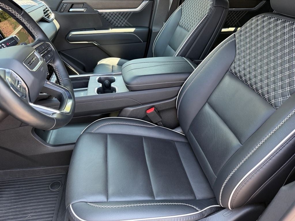 2026 GMC Acadia AWD Denali