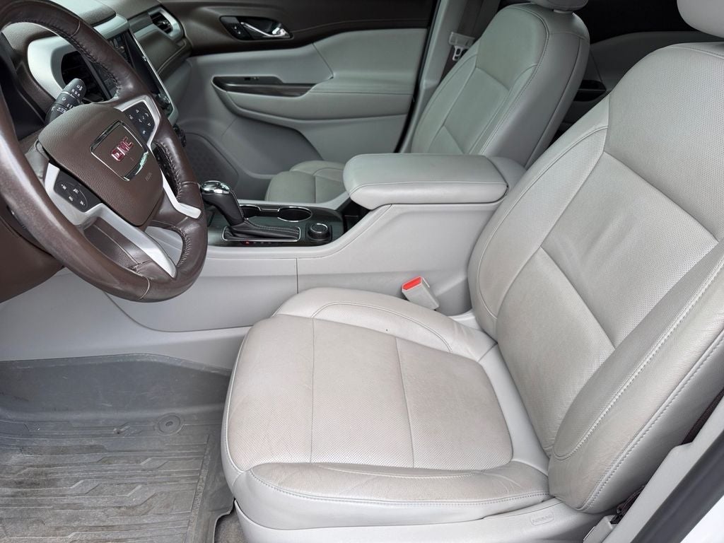 2019 GMC Acadia SLT