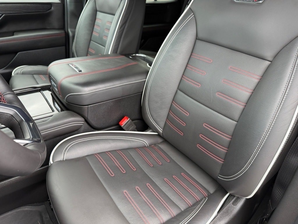 2025 GMC Yukon AT4 Ultimate