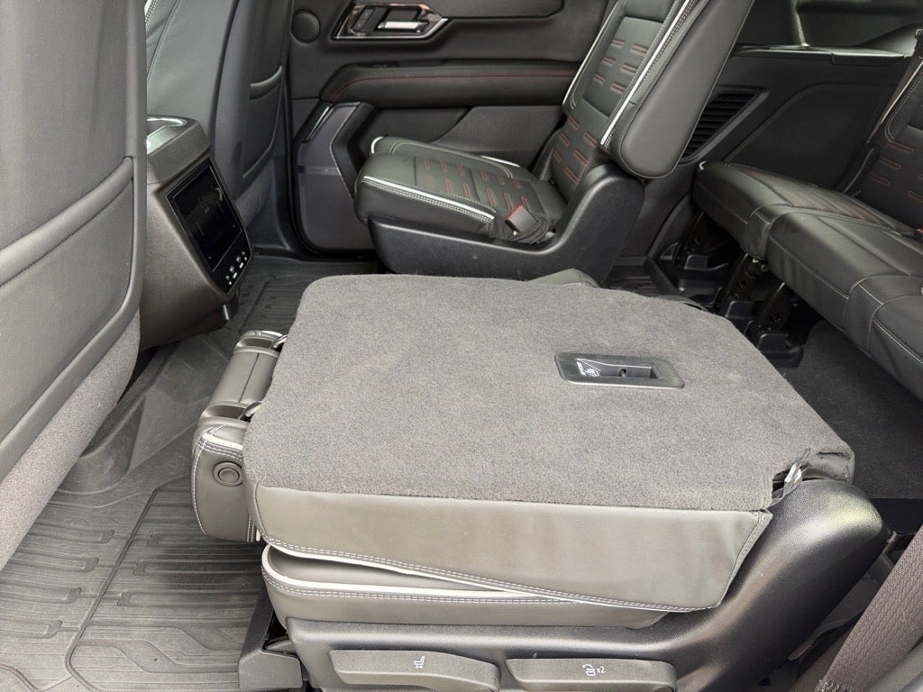 2025 GMC Yukon AT4 Ultimate