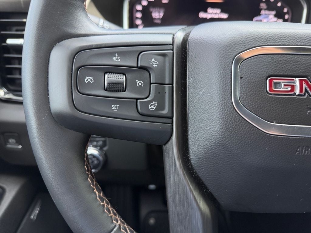 2024 GMC Sierra AT4