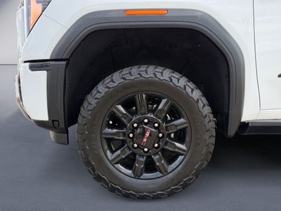 2024 GMC Sierra AT4