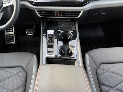 2024 Volkswagen Atlas 2.0T Peak Edition SE w/Technology