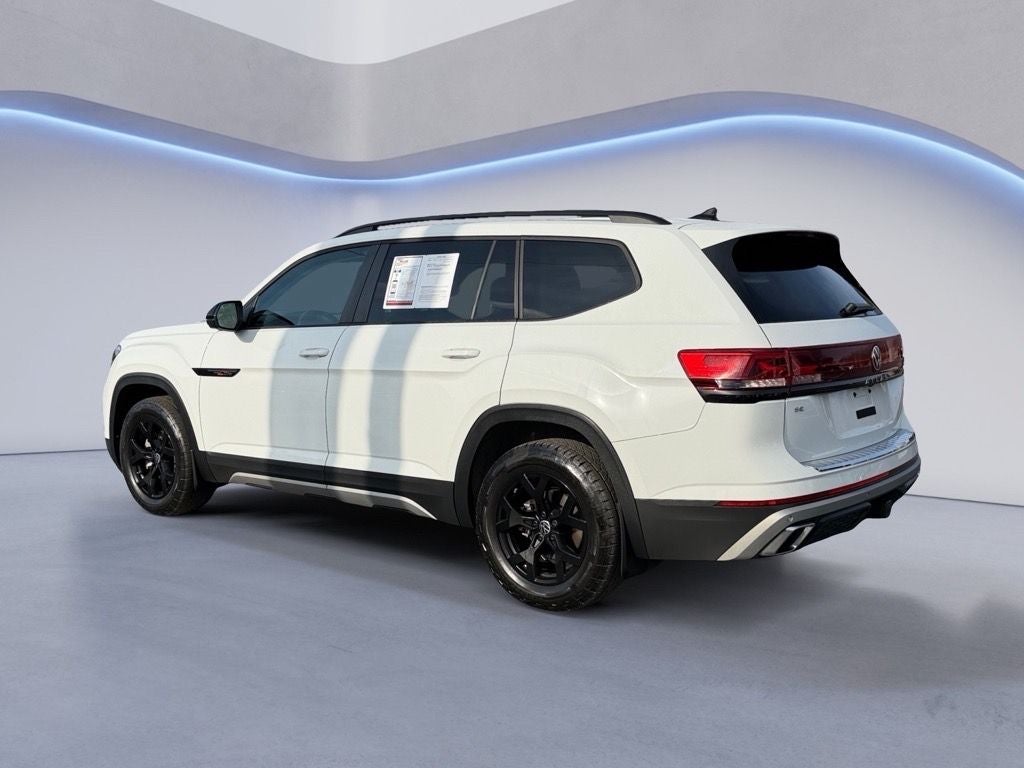 2024 Volkswagen Atlas 2.0T Peak Edition SE w/Technology