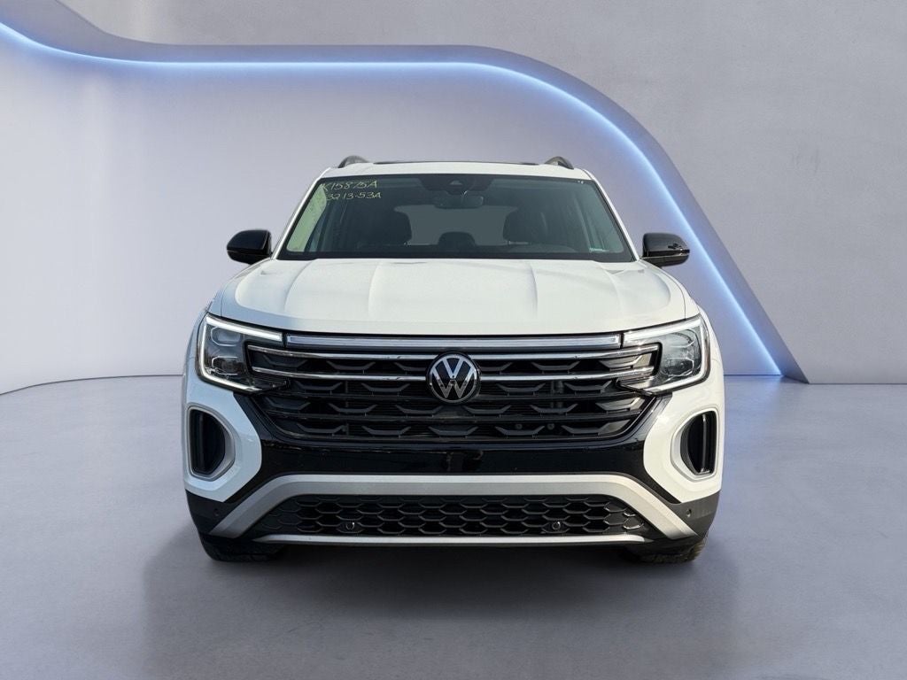 2024 Volkswagen Atlas 2.0T Peak Edition SE w/Technology