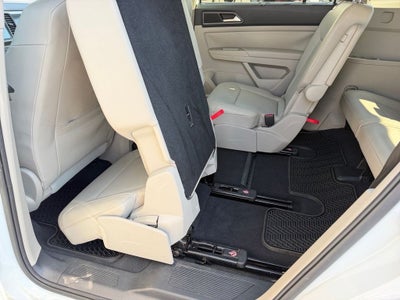 2019 Volkswagen Atlas 3.6L V6 SE w/Technology R-Line