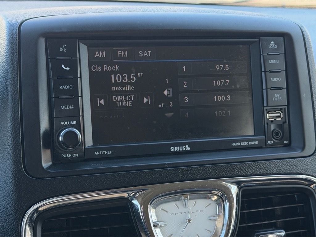 2014 Chrysler Town & Country Touring