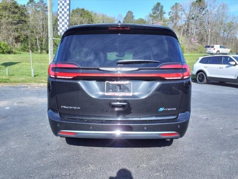 2022 Chrysler Pacifica Hybrid Limited in Knoxville, TN - Rusty Wallace Kia