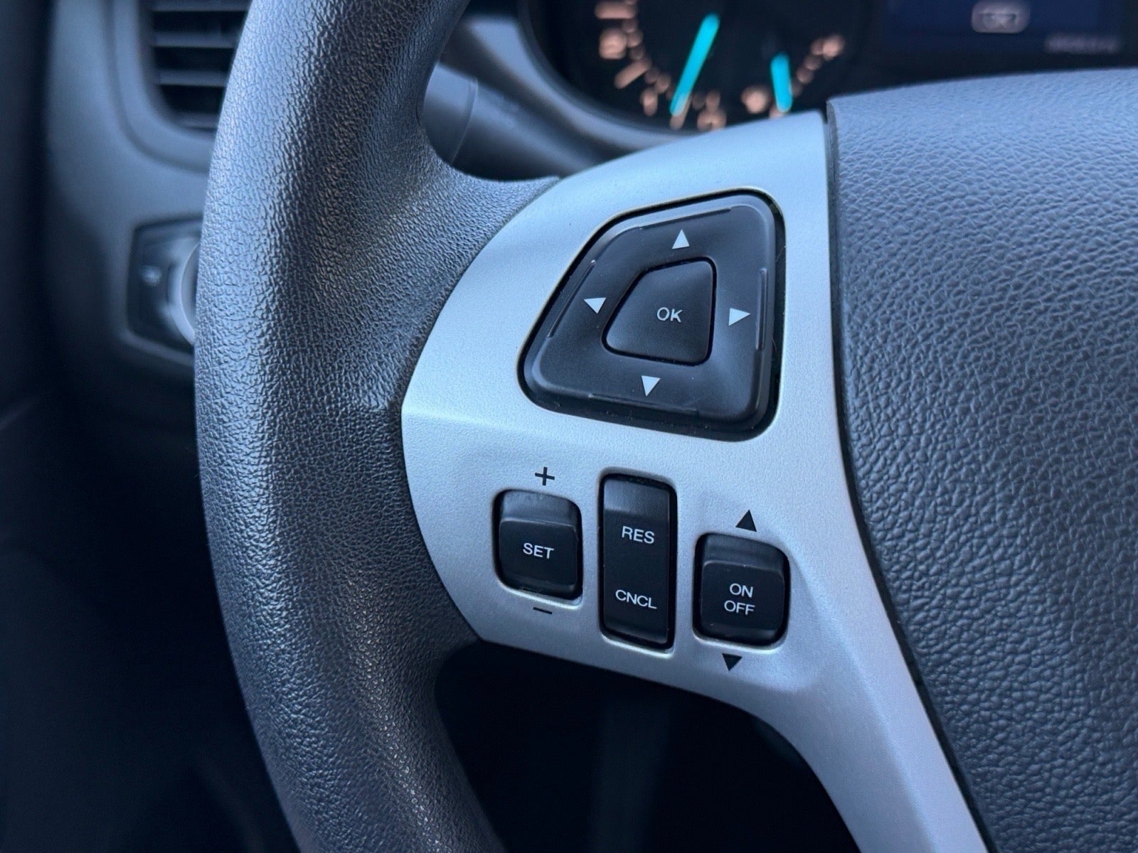 2011 Ford Edge SE