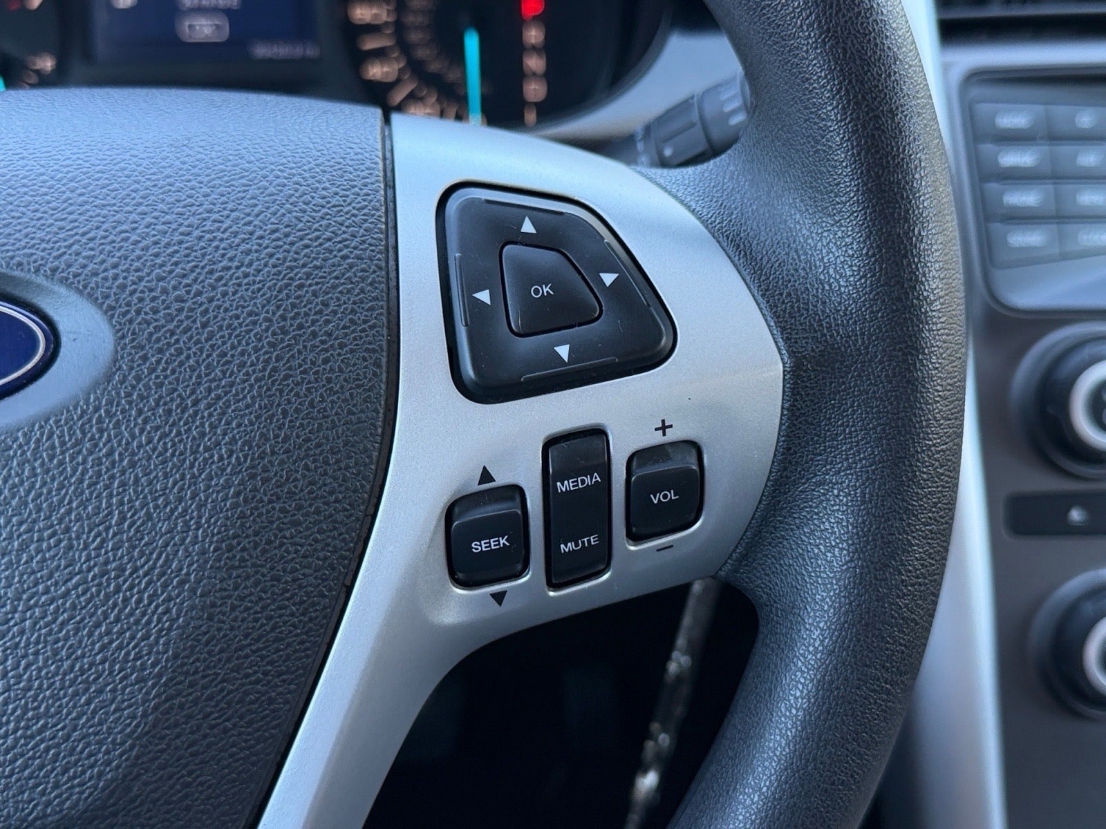 2011 Ford Edge SE