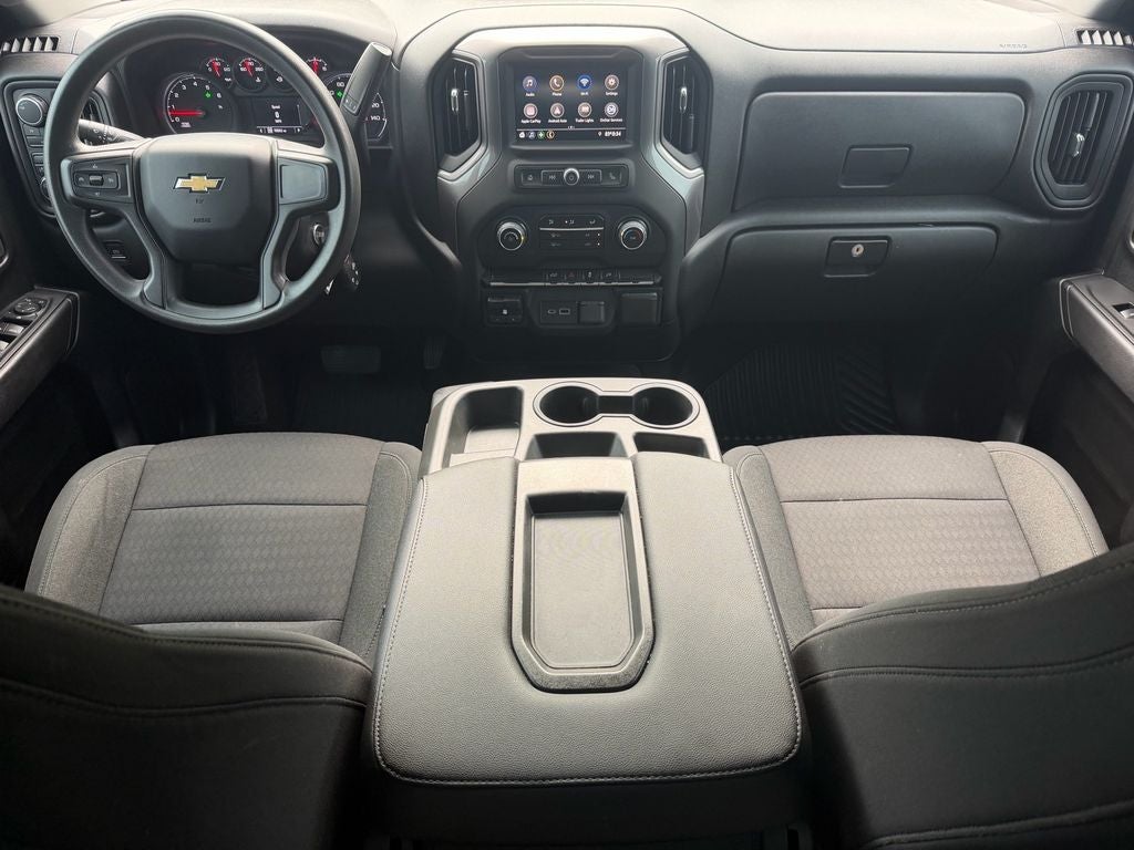 2023 Chevrolet Silverado Custom