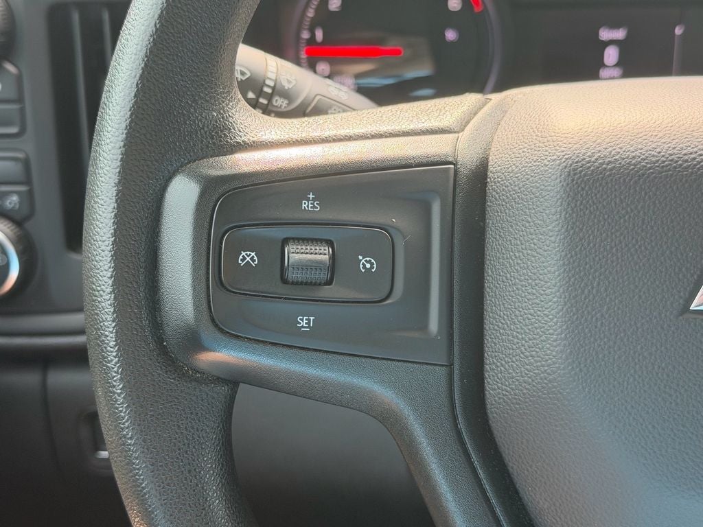 2023 Chevrolet Silverado Custom