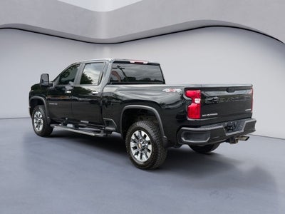 2023 Chevrolet Silverado Custom