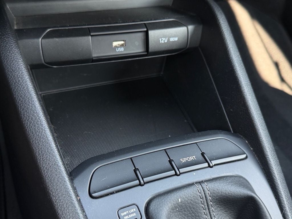 2022 Kia Rio S