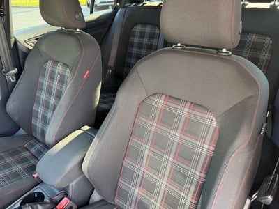 2019 Volkswagen Golf GTI S