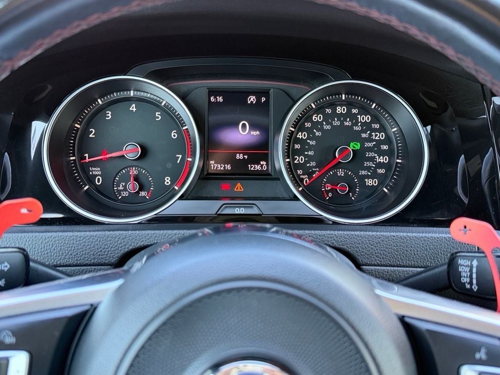 2019 Volkswagen Golf GTI S