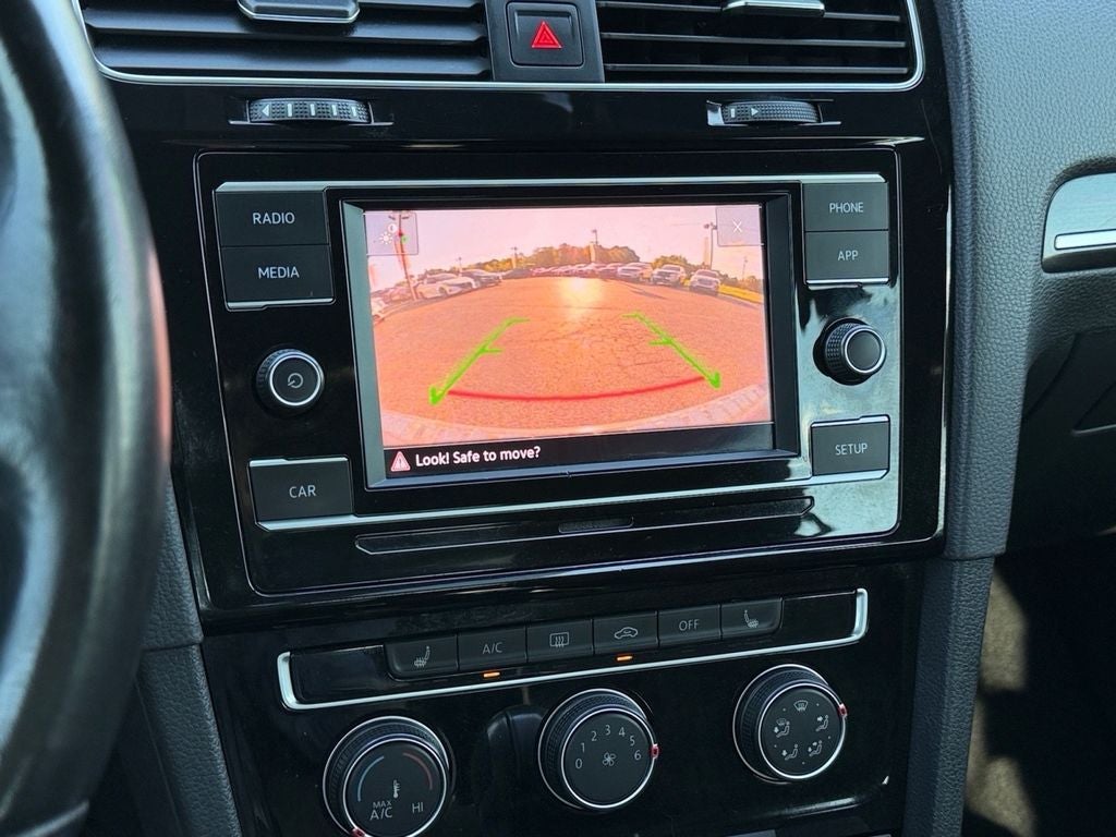 2019 Volkswagen Golf GTI S