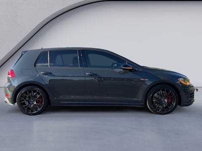 2019 Volkswagen Golf GTI S