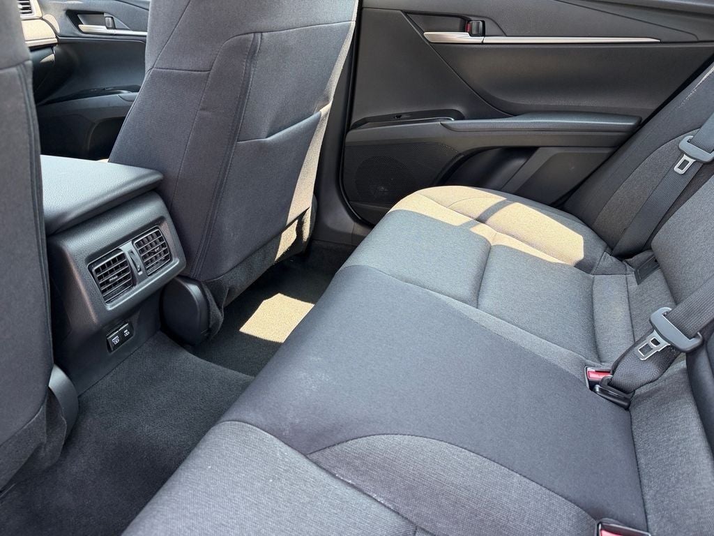 2025 Toyota Camry Hybrid LE