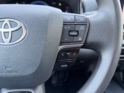 2025 Toyota Camry Hybrid LE