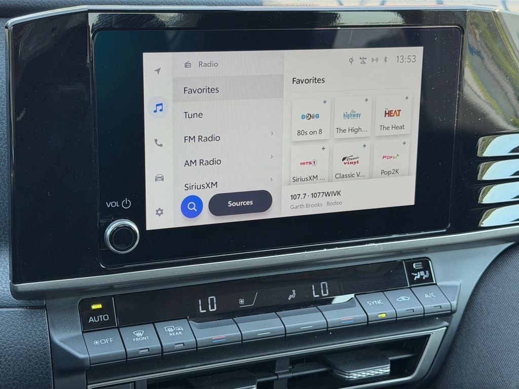 2025 Toyota Camry Hybrid LE