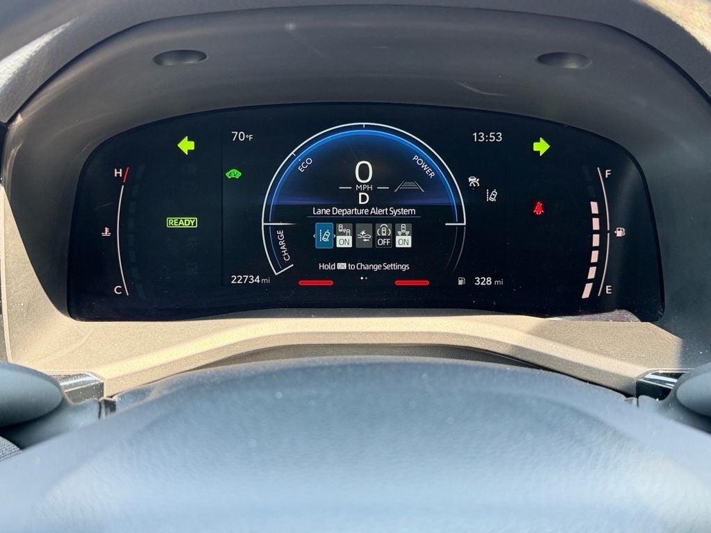 2025 Toyota Camry Hybrid LE