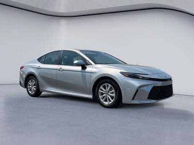 2025 Toyota Camry Hybrid LE