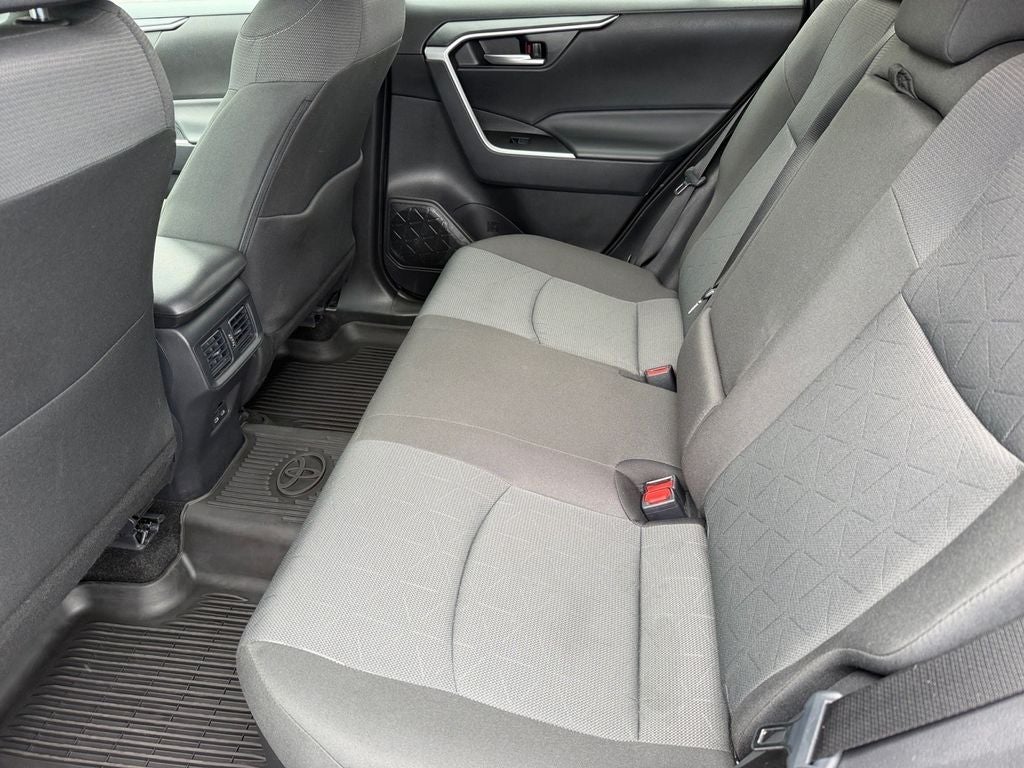 2025 Toyota RAV4 Hybrid Hybrid XLE