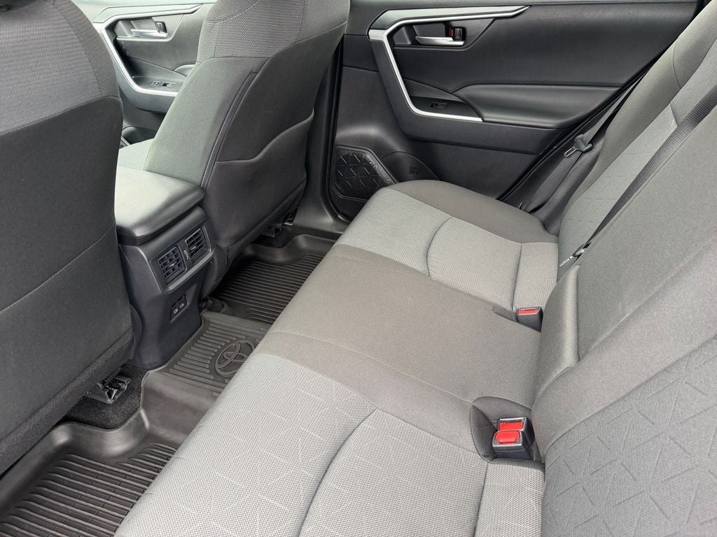 2025 Toyota RAV4 Hybrid Hybrid XLE