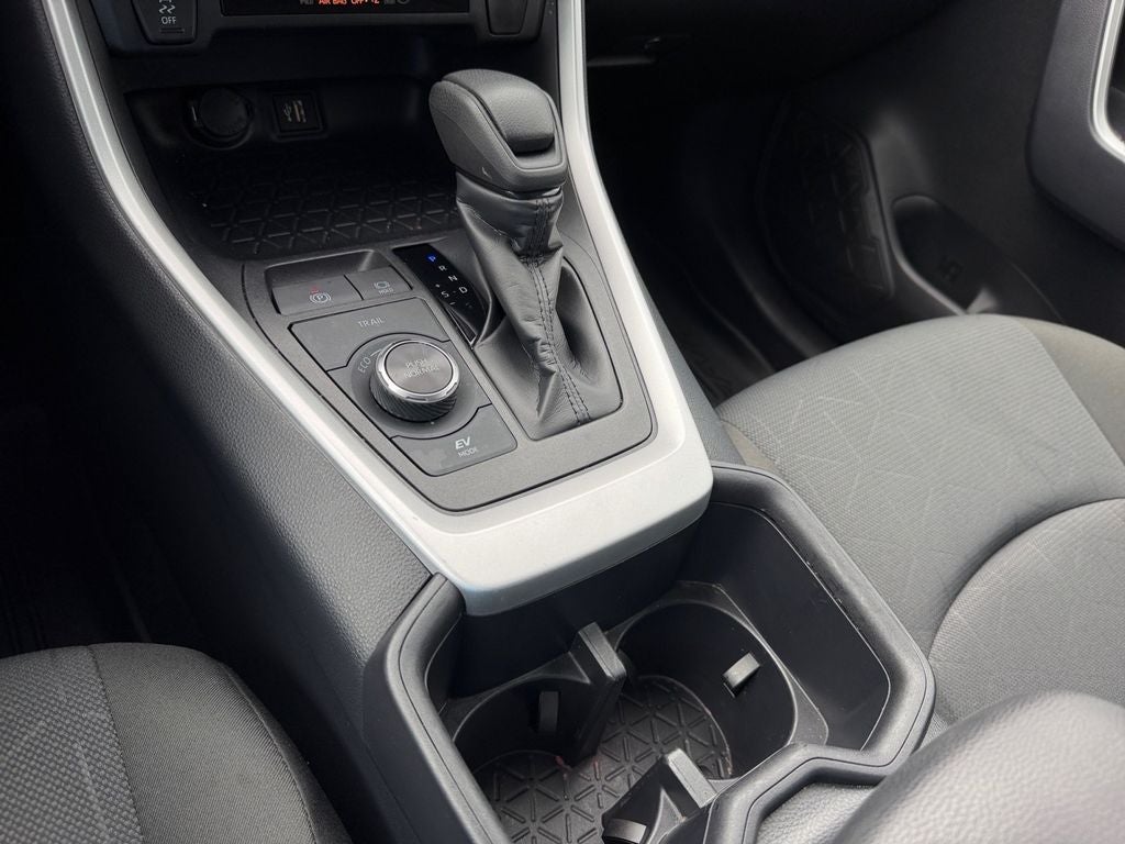 2025 Toyota RAV4 Hybrid Hybrid XLE