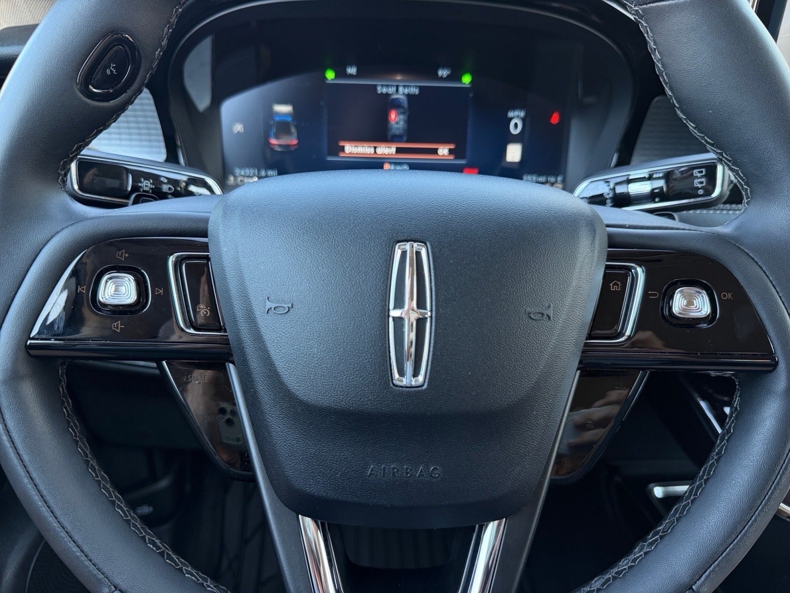 2023 Lincoln Corsair Standard