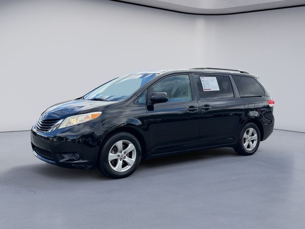 2012 Toyota Sienna LE