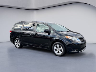 2012 Toyota Sienna LE
