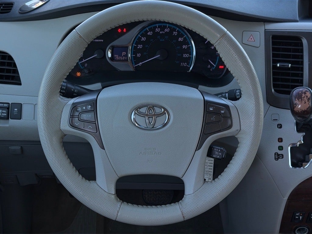 2013 Toyota Sienna XLE