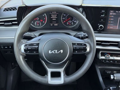 2022 Kia K5 LXS