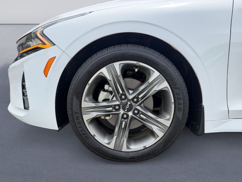 2023 Kia K5 EX