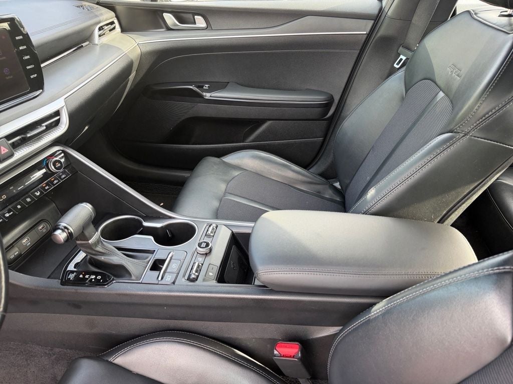 2024 Kia K5 GT-Line