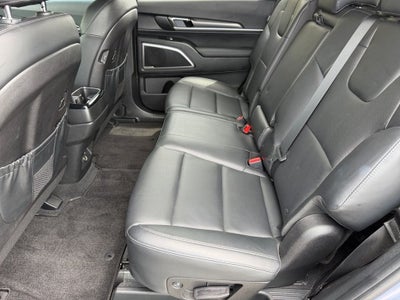 2023 Kia Telluride LX