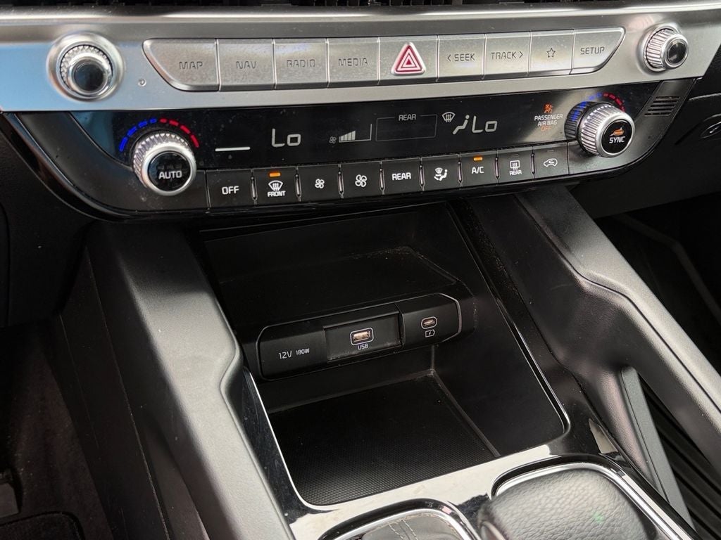 2023 Kia Telluride LX