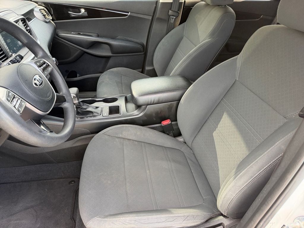 2020 Kia Sorento LX V6