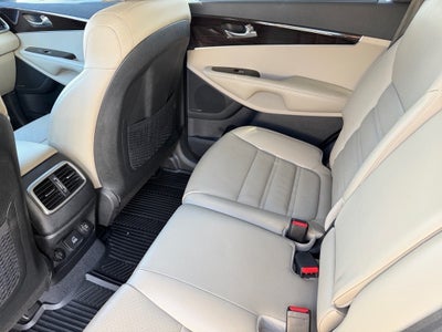 2019 Kia Sorento EX V6